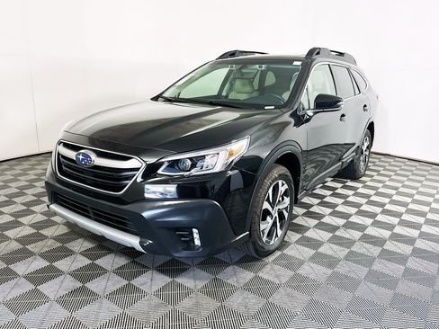 Used 2022 Subaru Outback Limited XT AWD/4WD image 7