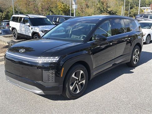 New 2026 Hyundai Ioniq 9 SE image 3