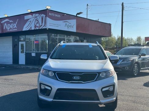 Used 2013 Kia Sorento SX w/ SX Premium Pkg AWD/4WD image 3