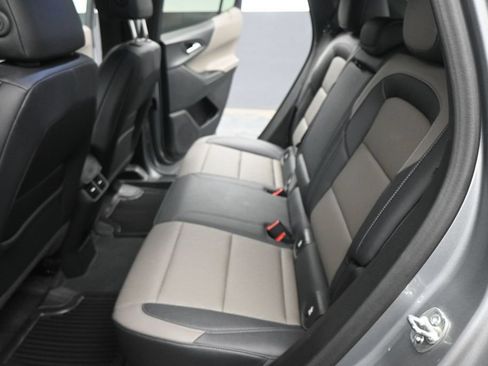 Used 2025 Chevrolet Equinox LT w/ Convenience Package II FWD image 16