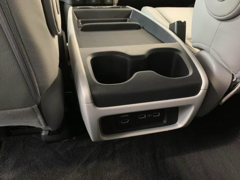 Used 2023 Honda Odyssey Touring image 43