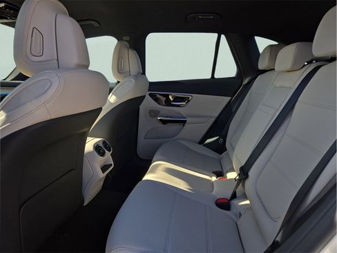 New 2026 Mercedes-Benz GLC 300 image 12