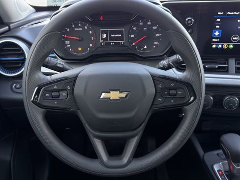 New 2026 Chevrolet Trax LS w/ Driver Confidence Package image 10
