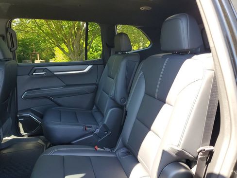 New 2026 GMC Acadia Elevation w/ Black Edition AWD/4WD image 11
