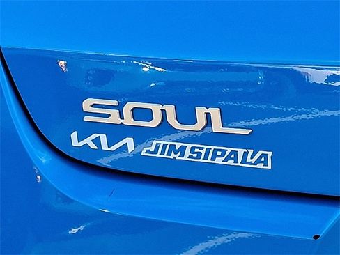 Used 2023 Kia Soul EX image 29