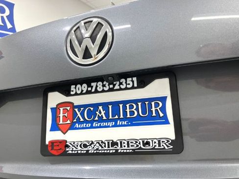 Used 2014 Volkswagen Passat TDI SEL Premium FWD image 19