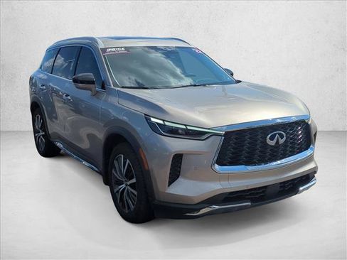 Used 2022 INFINITI QX60 Sensory w/ Cargo Package FWD image 3