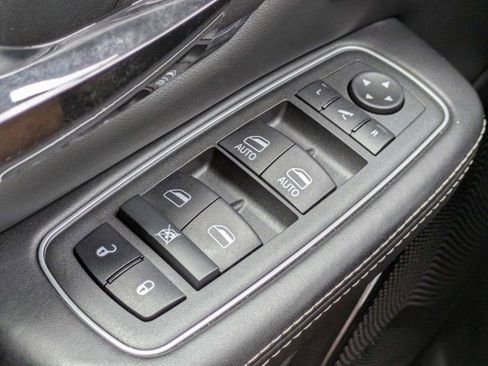 Used 2022 RAM 1500 Limited w/ Night Edition AWD/4WD image 23