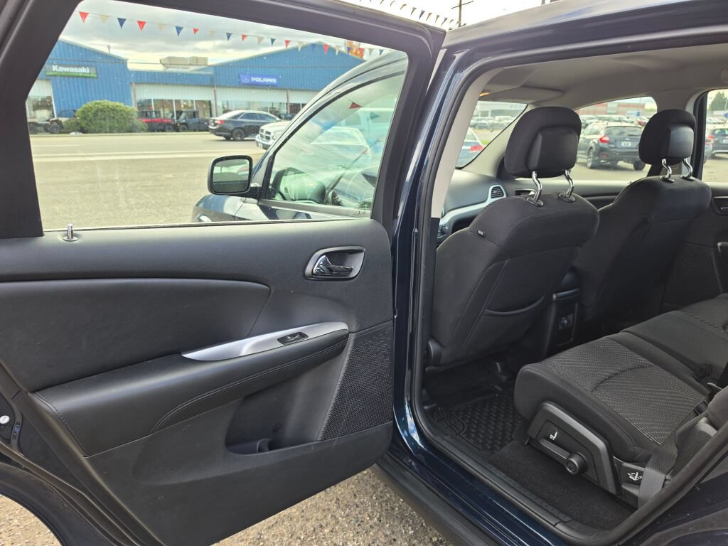 Used 2014 Dodge Journey American Value Package FWD image 17