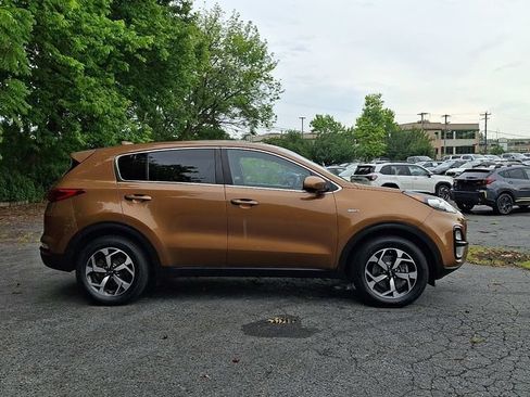 Used 2020 Kia Sportage LX AWD/4WD image 10
