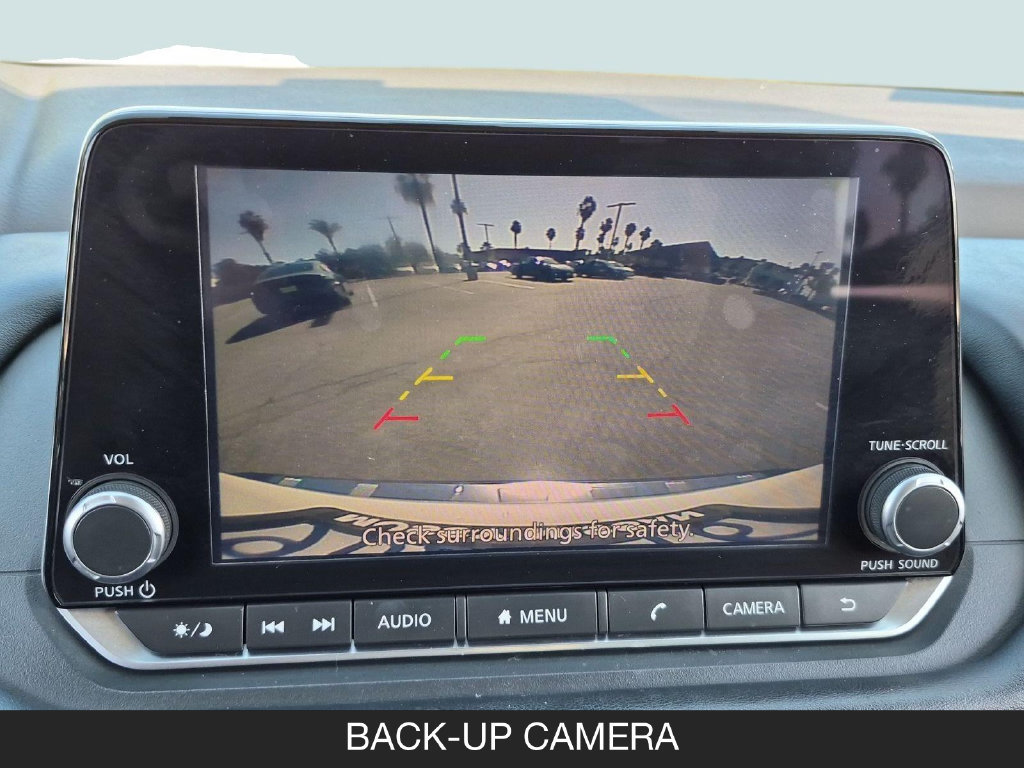 Certified 2022 Nissan Rogue SV FWD image 21