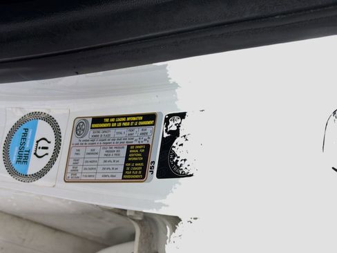 Used 2021 Kia Stinger GT2 image 35