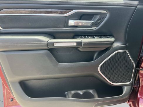 Used 2019 RAM 1500 Laramie AWD/4WD image 30