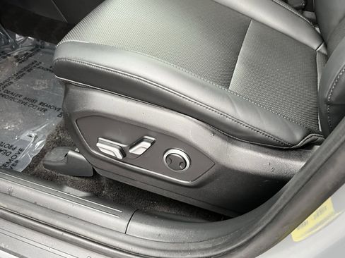 Certified 2024 Hyundai Santa Fe SEL image 15