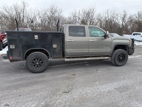 Used 2017 GMC Sierra 2500 SLT image 6