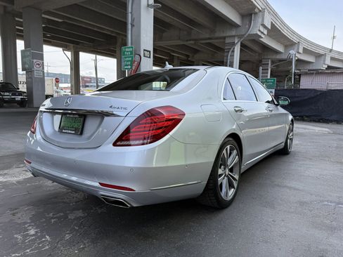 Used 2015 Mercedes-Benz S 550 4MATIC Sedan image 4