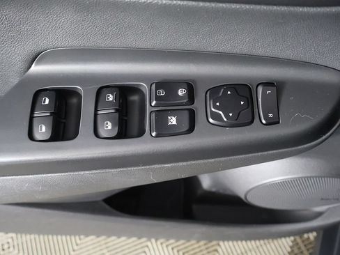 Used 2022 Hyundai Kona Limited w/ Cargo Package FWD image 36
