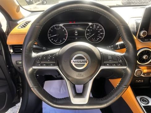 Used 2022 Nissan Sentra SV w/ SV Premium Package FWD image 22