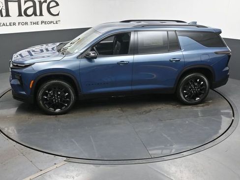 New 2026 Chevrolet Traverse LT w/ Midnight/Sport Edition AWD/4WD image 37