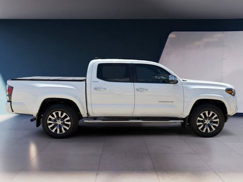 Used 2023 Toyota Tacoma Limited RWD image 6