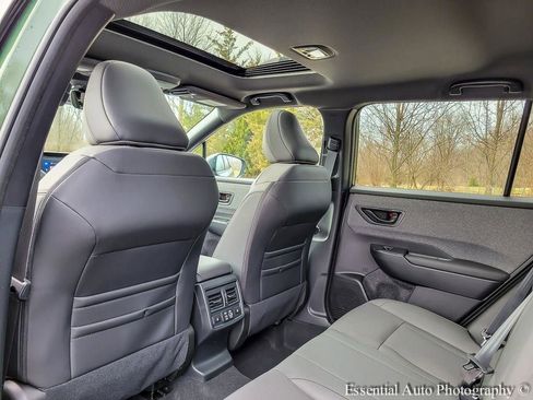 New 2026 Subaru Outback Limited AWD/4WD image 12