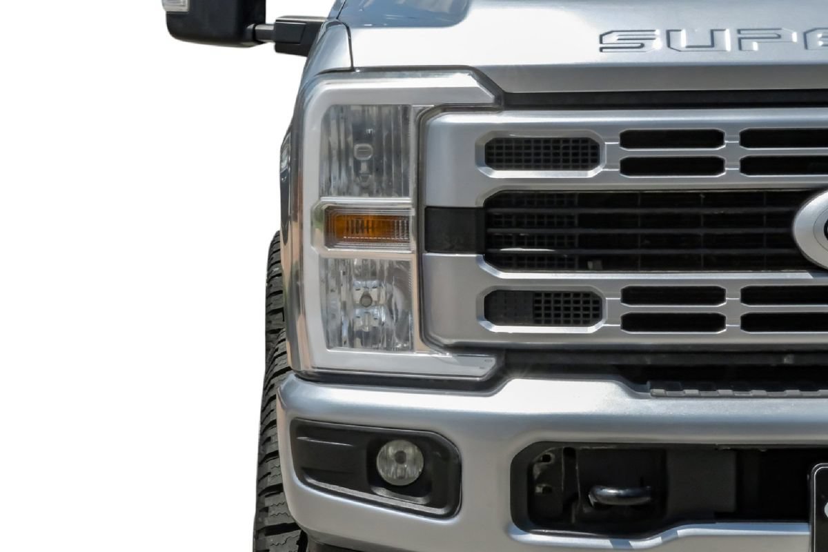 Used 2023 Ford F350 XLT AWD/4WD image 45