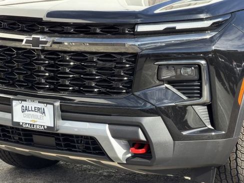 New 2026 Chevrolet Traverse Z71 image 8