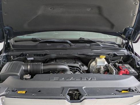 Used 2019 RAM 1500 Big Horn AWD/4WD image 28