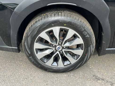 Certified 2023 Subaru Outback Limited AWD/4WD image 10