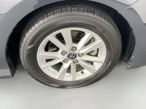 Used 2025 Toyota Camry LE FWD image 36
