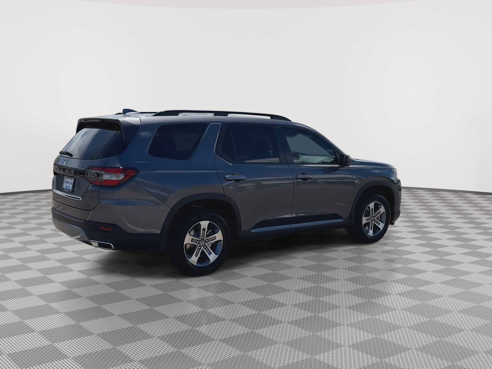 New 2026 Honda Pilot EX-L image 8