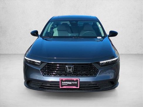 New 2025 Honda Accord SE image 2