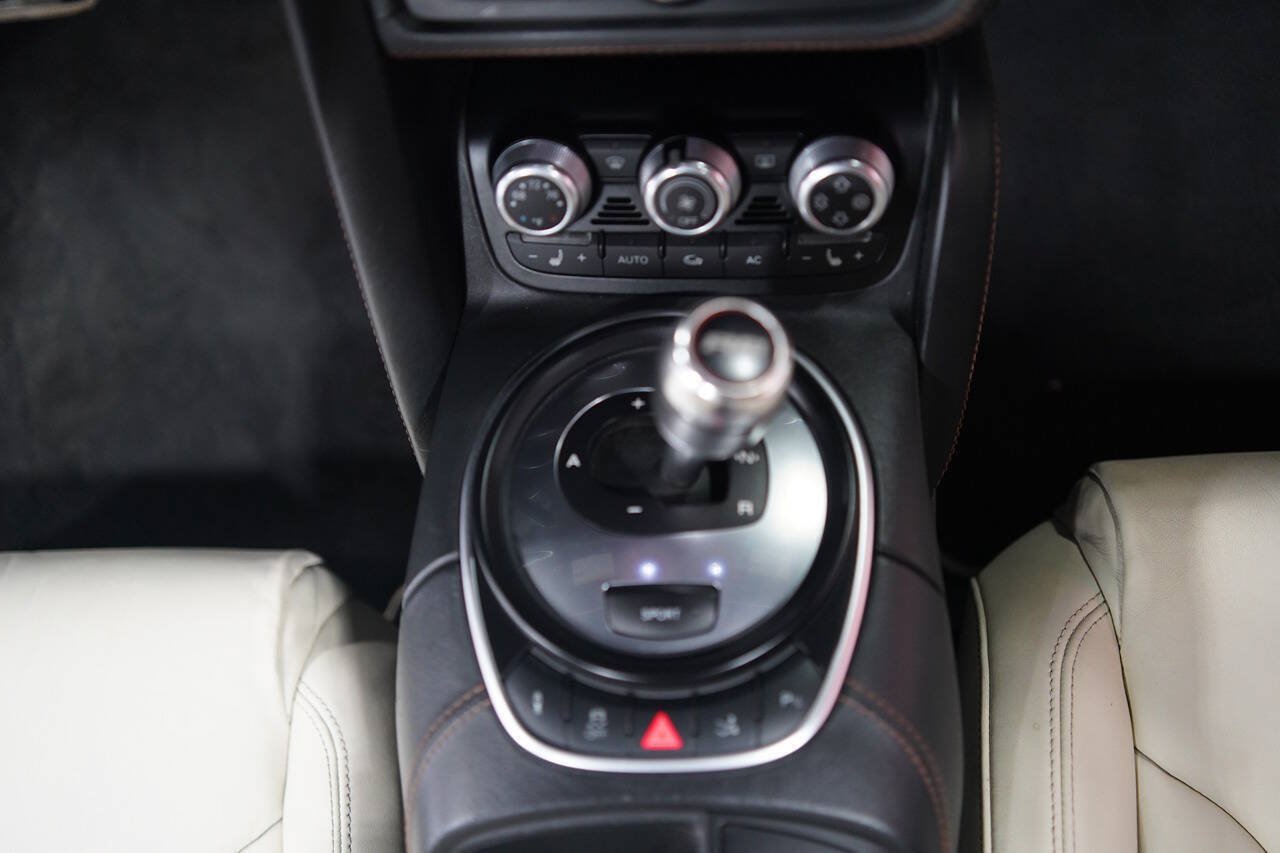 Used 2011 Audi R8 V10 AWD/4WD image 94