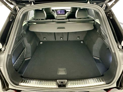 New 2025 Audi SQ5 Premium Plus image 25