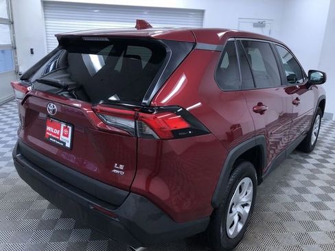Certified 2023 Toyota RAV4 LE image 34