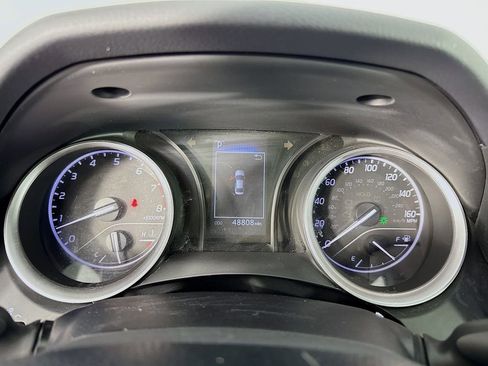 Used 2021 Toyota Camry LE image 18