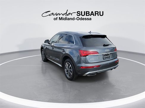 Used 2023 Audi Q5 2.0T Premium w/ Convenience Package image 5