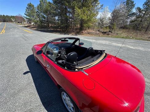 Used 1993 MAZDA MX-5 Miata image 15