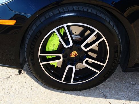 Used 2021 Porsche Panamera 4S image 5