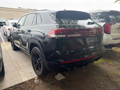 Used 2025 Volkswagen Atlas Cross Sport SEL R-Line AWD/4WD image 8