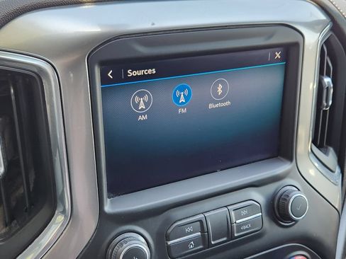 Used 2020 Chevrolet Silverado 1500 LT w/ True North Edition AWD/4WD image 8