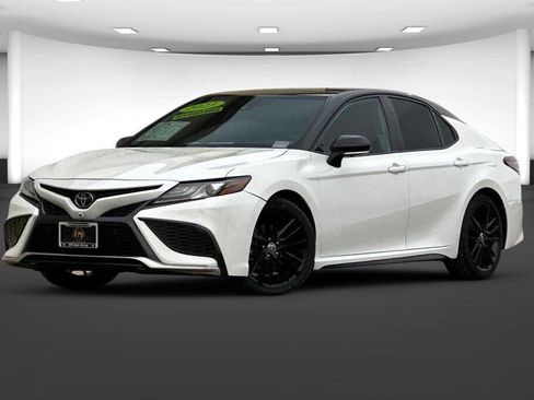 Used 2023 Toyota Camry XSE w/ Navigation Package image 2