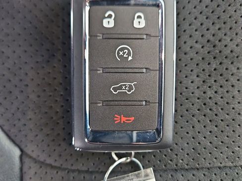 New 2026 Jeep Grand Cherokee Altitude AWD/4WD image 31