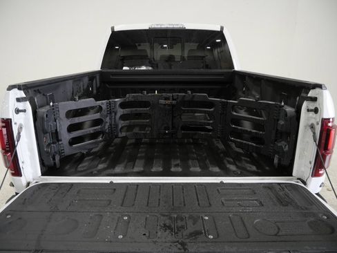 Used 2018 Ford F150 Raptor w/ Equipment Group 802A Luxury AWD/4WD image 26