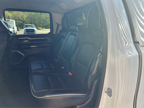Used 2022 RAM 1500 Laramie image 12