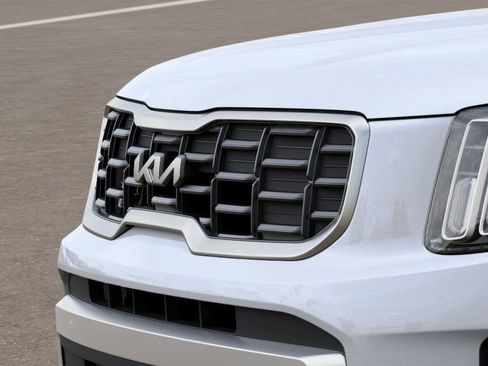 New 2025 Kia Telluride S image 12