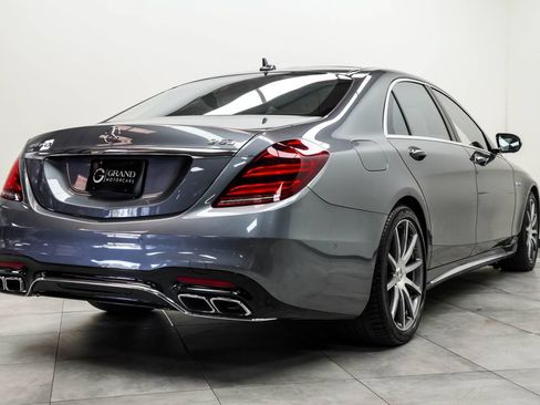 Used 2019 Mercedes-Benz S 63 AMG S 4MATIC Sedan image 12