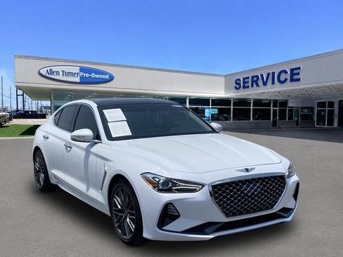 Used 2019 Genesis G70 2.0T Advanced w/ Elite Package RWD image 2