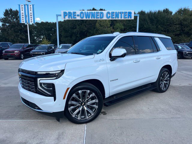 Used 2026 Chevrolet Tahoe High Country AWD/4WD image 2
