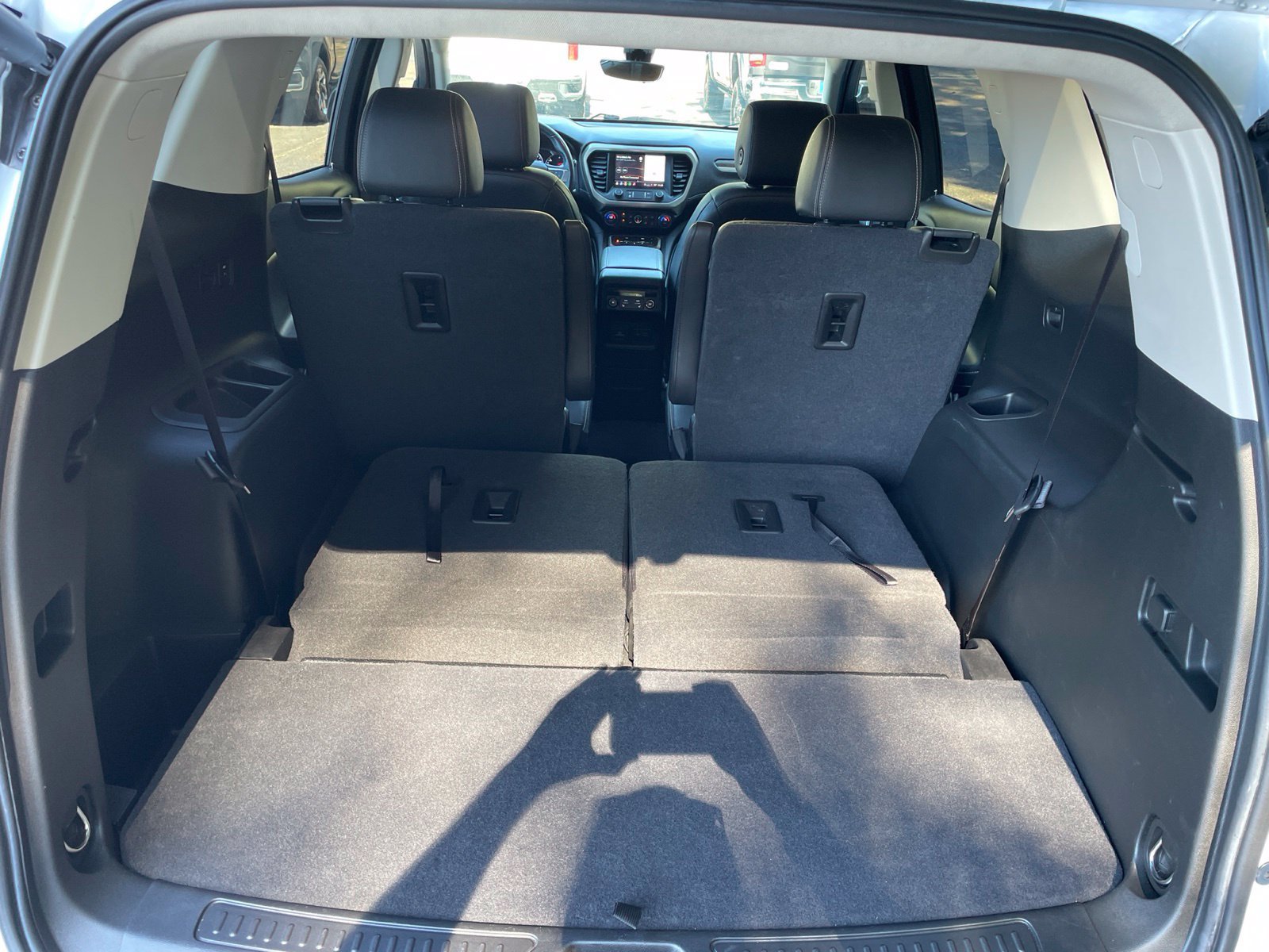 Used 2021 GMC Acadia Denali w/ Denali Technology Package FWD image 56